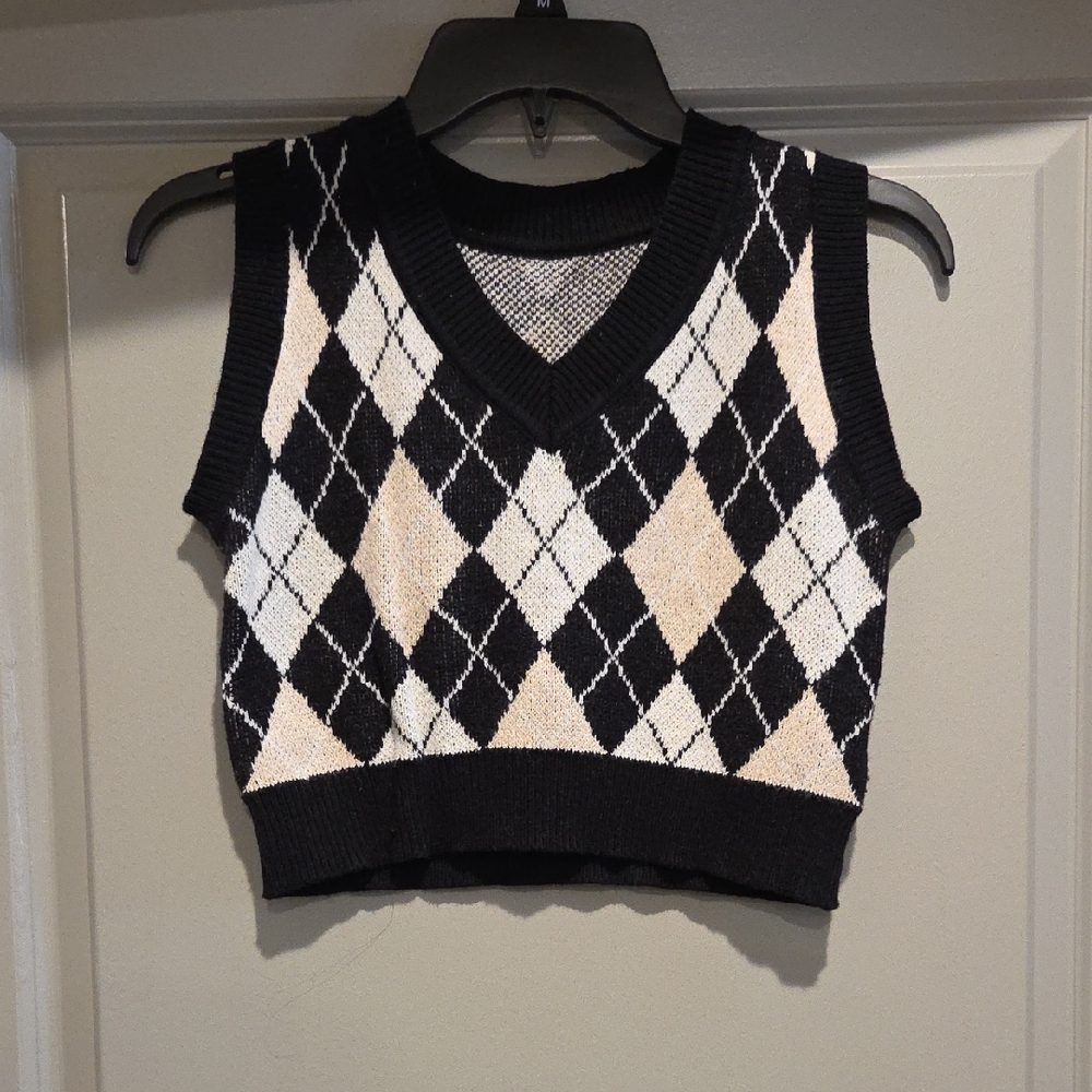 Black and Cream Argyle Knit Vest